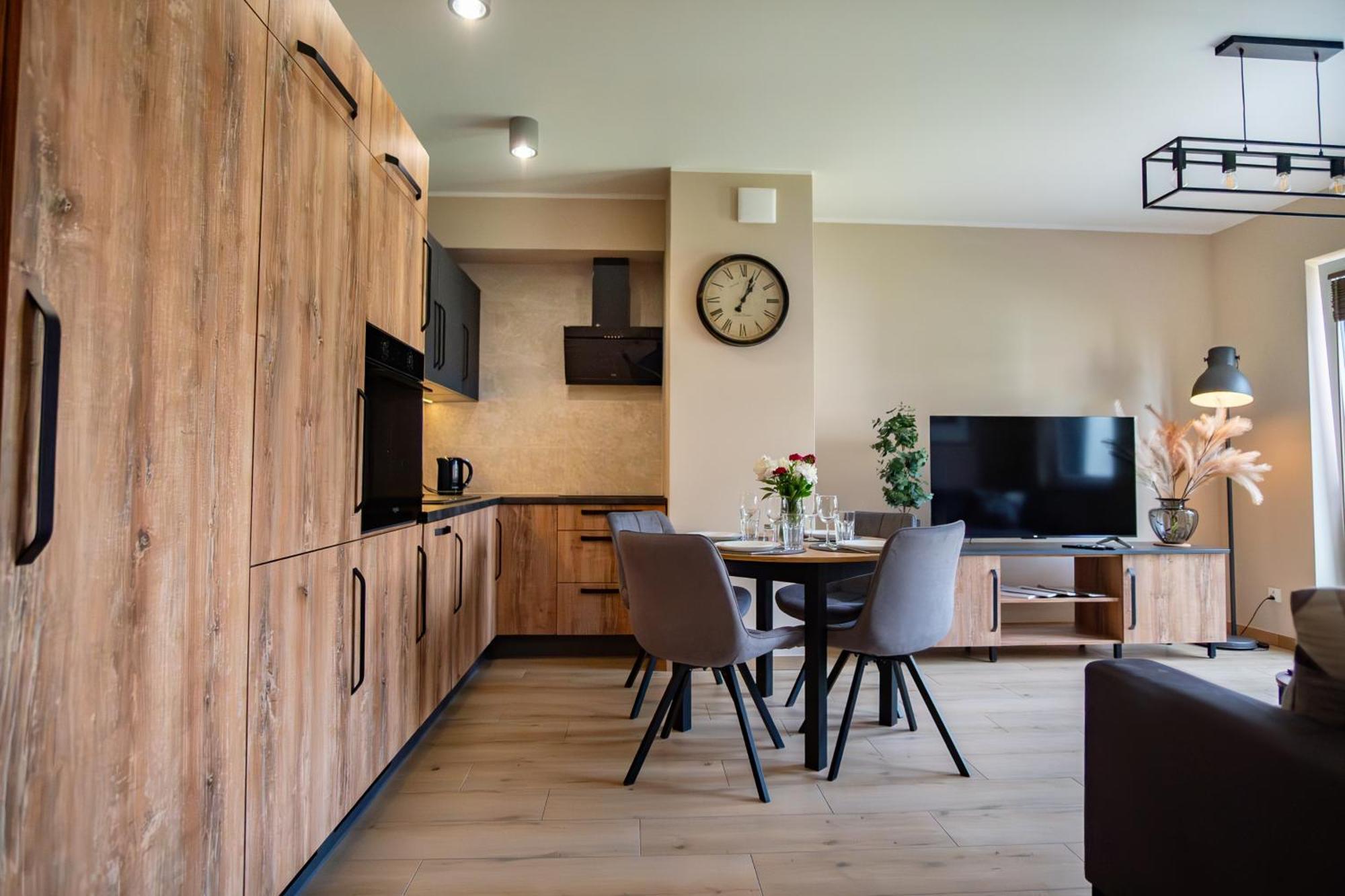 Jezyk-luxury Free Parking Apartment